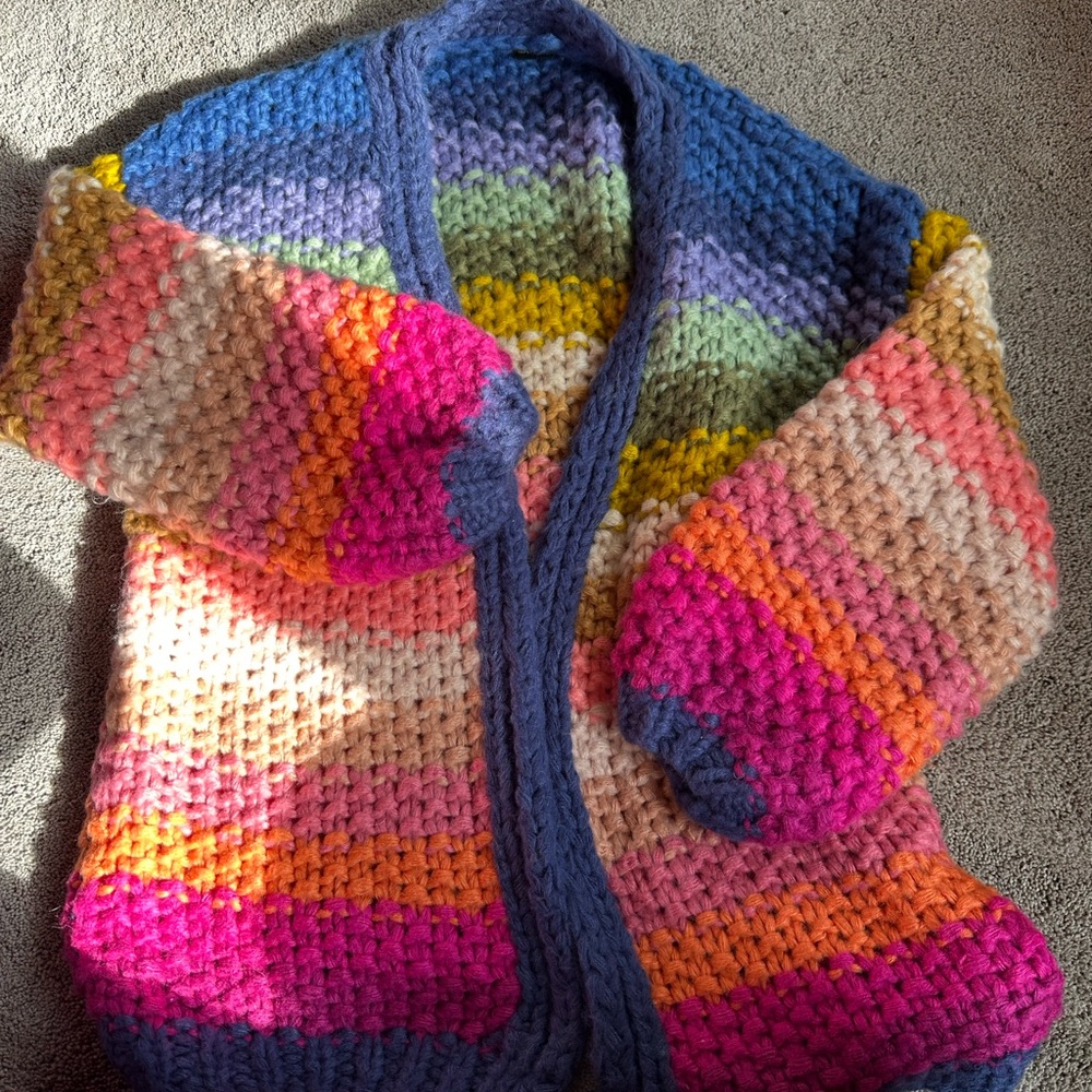 SAACHI Blue and Pink Cardigan Sweater with Textured Stitch